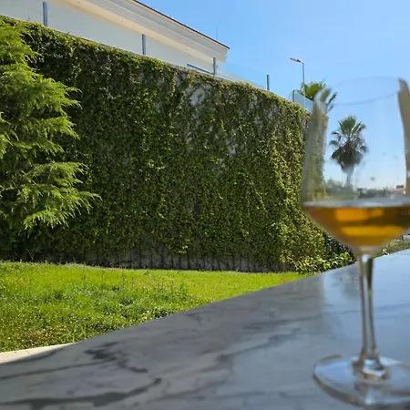 Safira Lejlighedshotel 3*