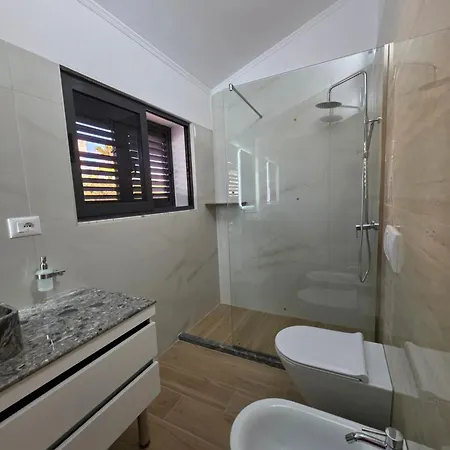 Safira Lejlighedshotel 3*