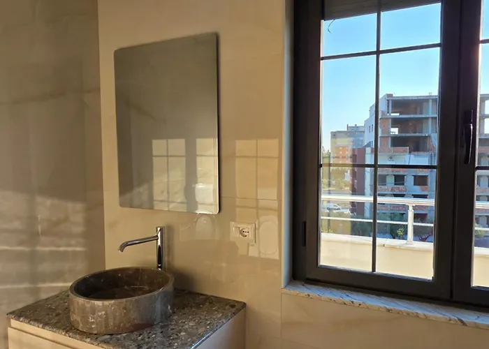 Aparthotel Safira Durrës