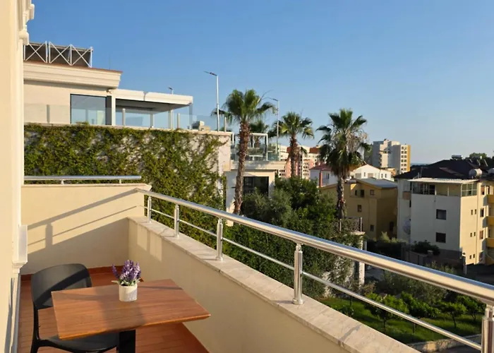 Apart Otel Safira 3*