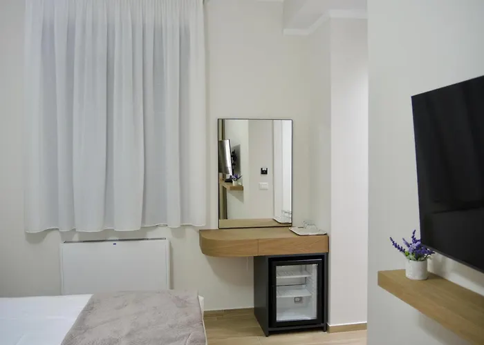 Safira Aparthotel 3*